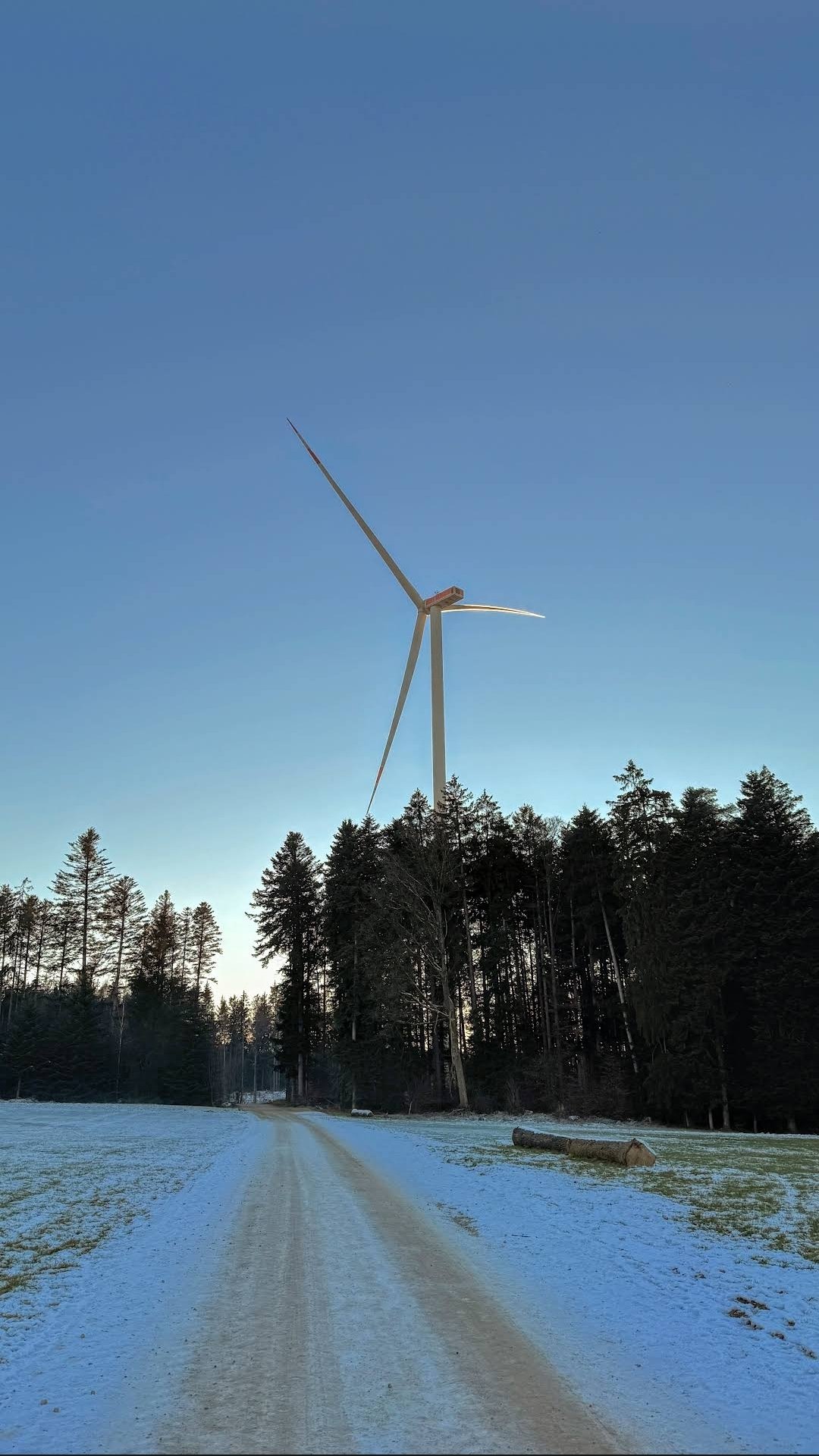 Foto von Windkraftanlage Riedholz, hochgeladen von FPV-SPOTS-GERMANY