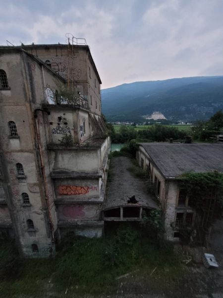 Foto von Aluminuim Werk, hochgeladen von FPV-SPOTS-GERMANY